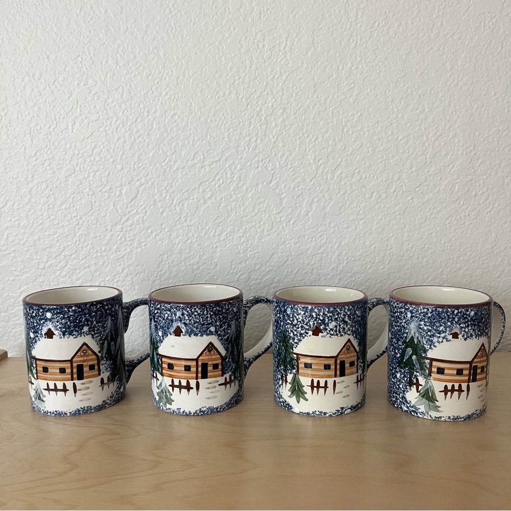 VINTAGE Cabin in the Snow Coffee Mugs Christmas Winter Spongewear